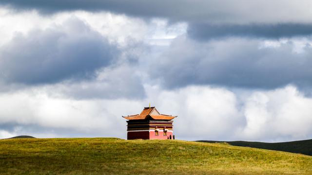 成都周边大草原自驾游攻略（成都2-3天自驾穿越高原魔兽世界）